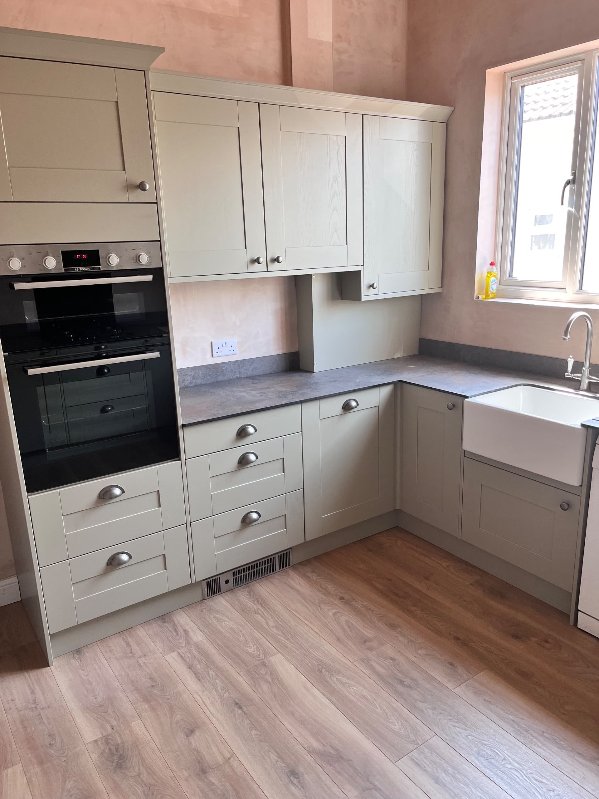 Trusted Building Contractors Serving Kingswood